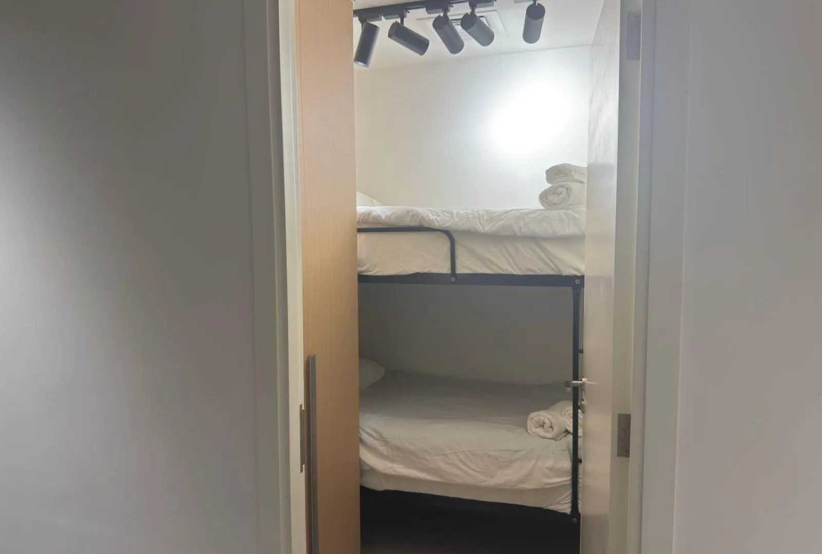 Creek Beach Roomy 3Br + Terrace Dubai